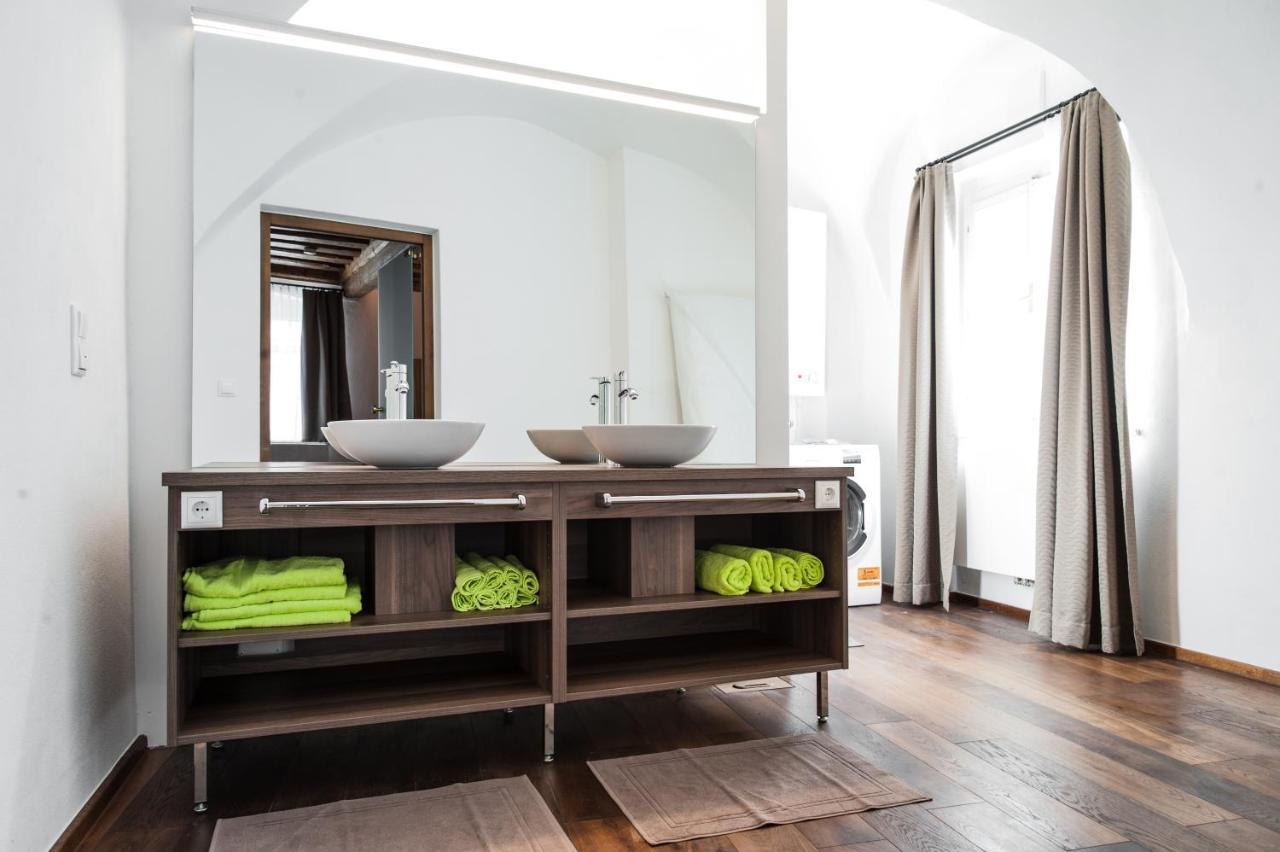 Darebell - Designerapartments Sporgasse Graz Esterno foto