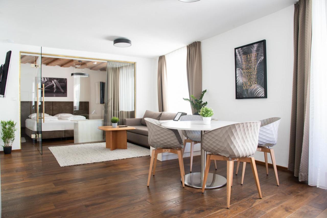 Darebell - Designerapartments Sporgasse Graz Esterno foto